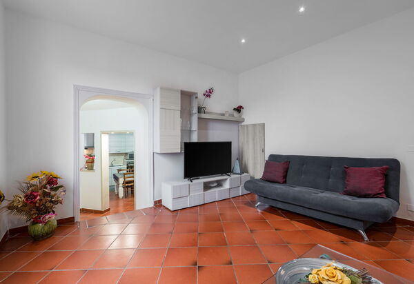 Borgo House In Florentine Hills With Pool: Autunno, Estate, Primavera, Soggiorno