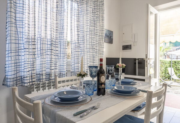 Casa Liliana Ac, Wifi, Forte Dei Marmi: Autumn, Kitchen, Living Room, Spring, Summer