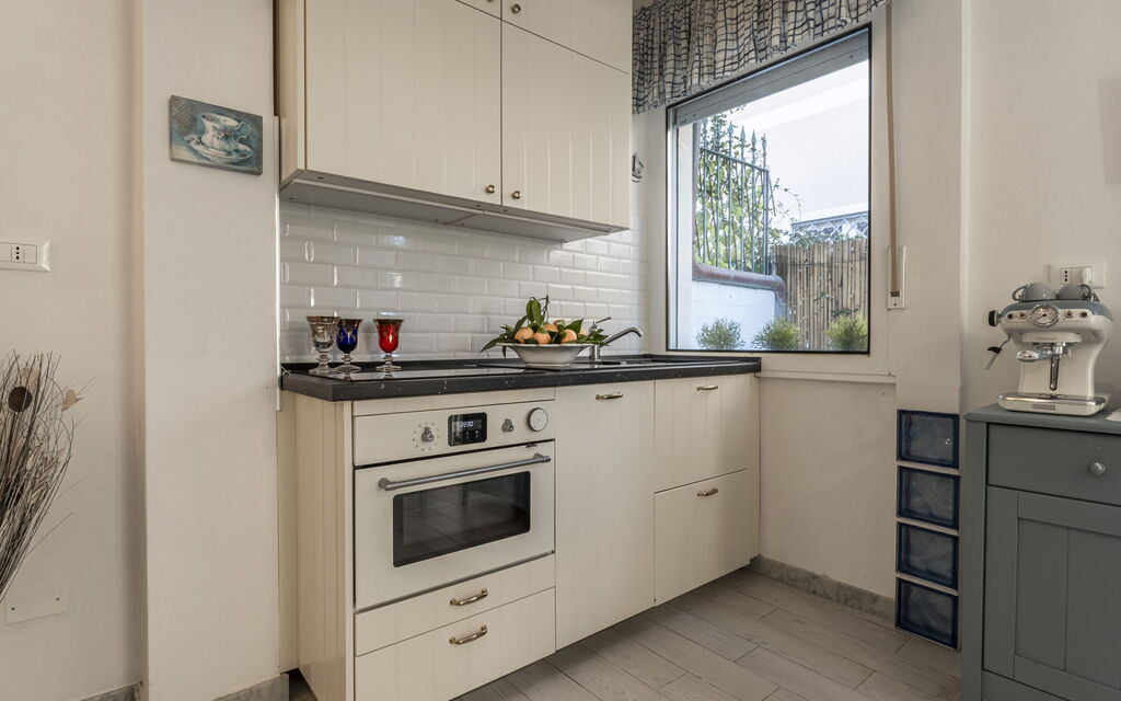 Casa Liliana Ac, Wifi, Forte Dei Marmi: Autumn, Kitchen, Living Room, Spring, Summer