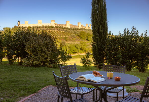 La Piazzetta, Borgo Campassini, Monteriggioni: Autumn, Scenic View, Spring, Summer