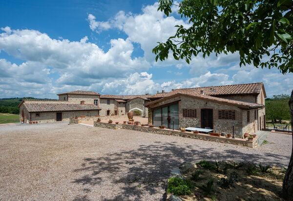 La Piazzetta, Borgo Campassini, Monteriggioni: Autumn, Building Exterior, Spring, Summer