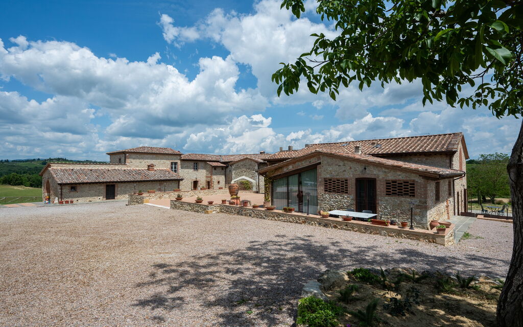 La Piazzetta, Borgo Campassini, Monteriggioni: Autumn, Building Exterior, Spring, Summer