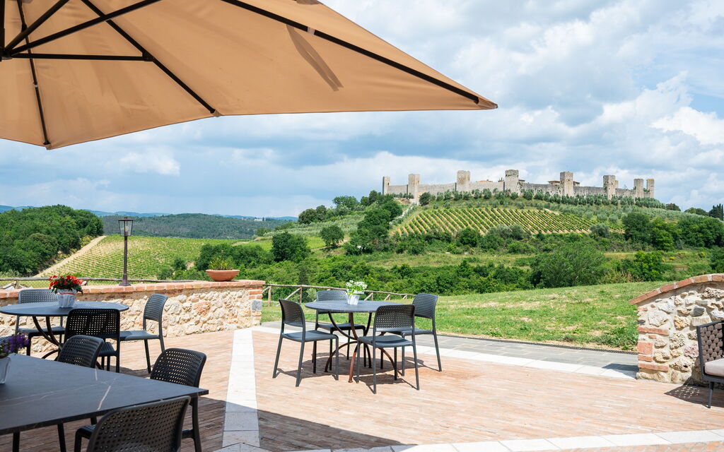 La Piazzetta, Borgo Campassini, Monteriggioni: Autumn, Building Exterior, Spring, Summer