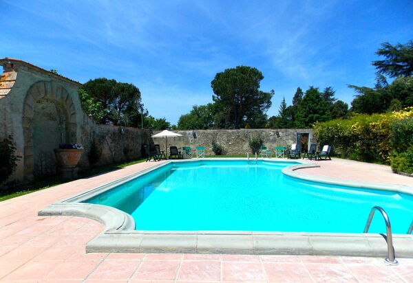 Villa Senni: villa-senni-mugello-scarperia-residence-piscina