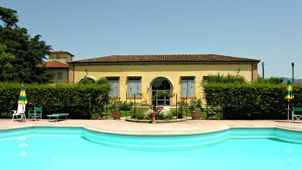Villa Senni: villa-senni-mugello-scarperia-residence-esterni