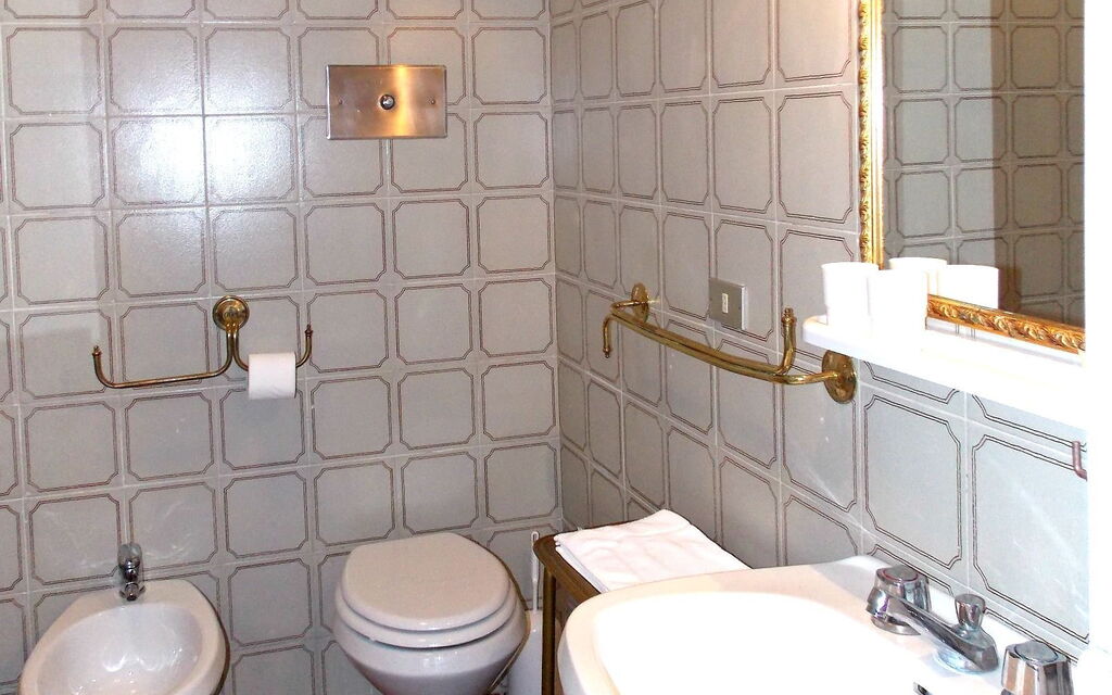 Villa Senni - : Bathroom