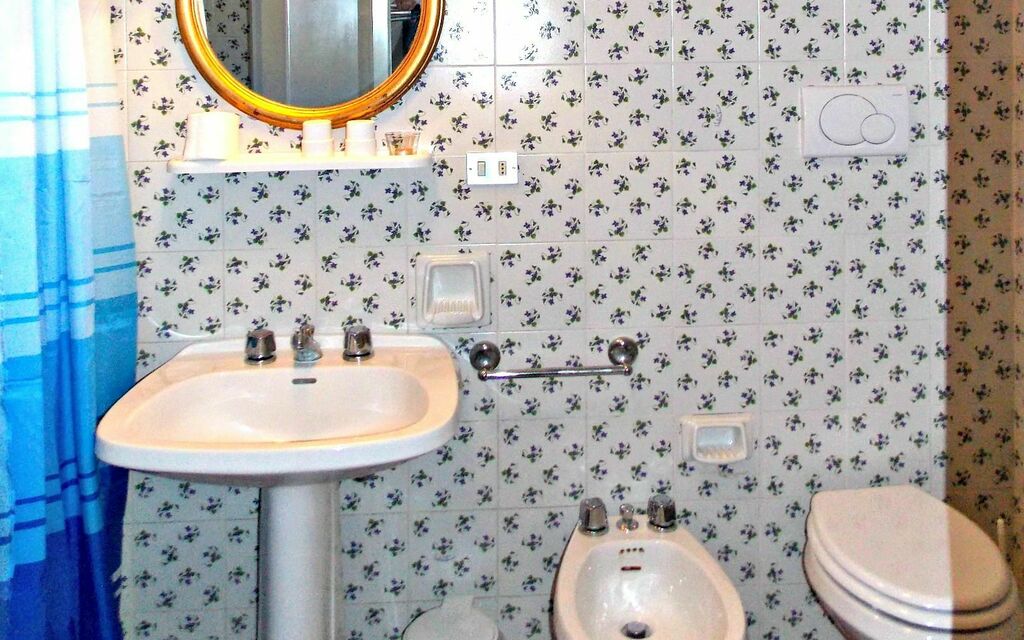 Villa Senni - : Bathroom