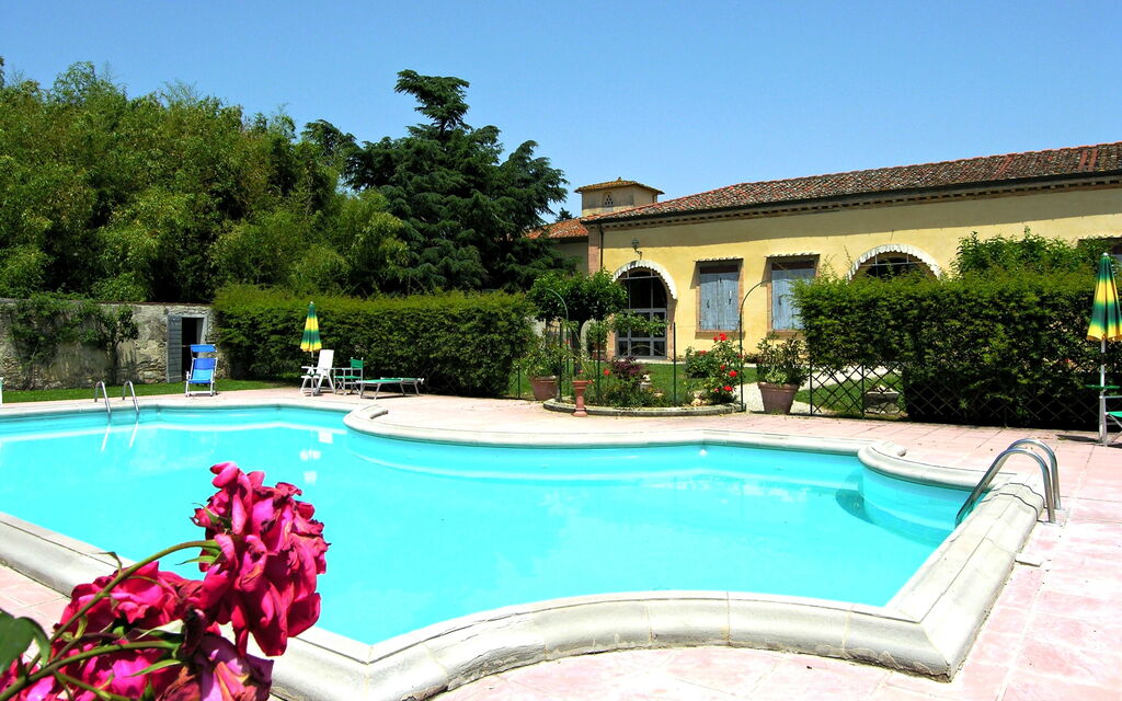 Villa Senni: villa-senni-mugello-scarperia-residence-piscina