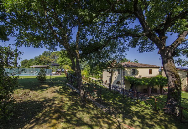 Il Castellare: Esterni