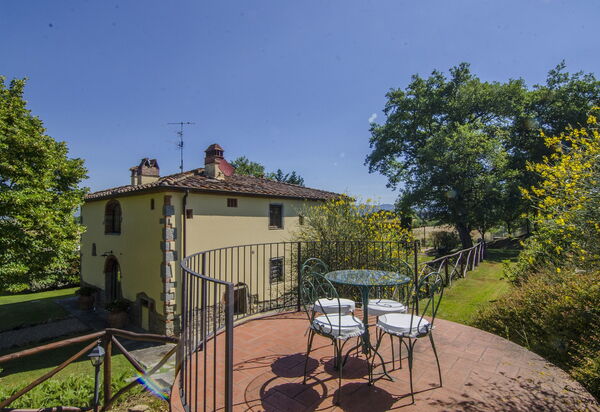 Il Castellare: Esterni