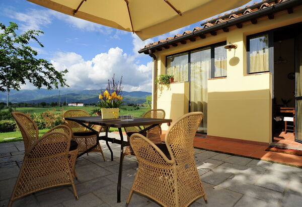 Il Castellare: Esterni