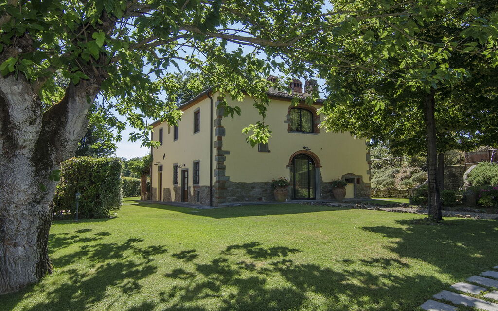 Il Castellare: Esterni