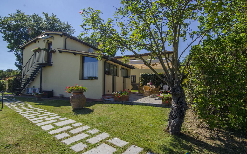 Il Castellare: Esterni