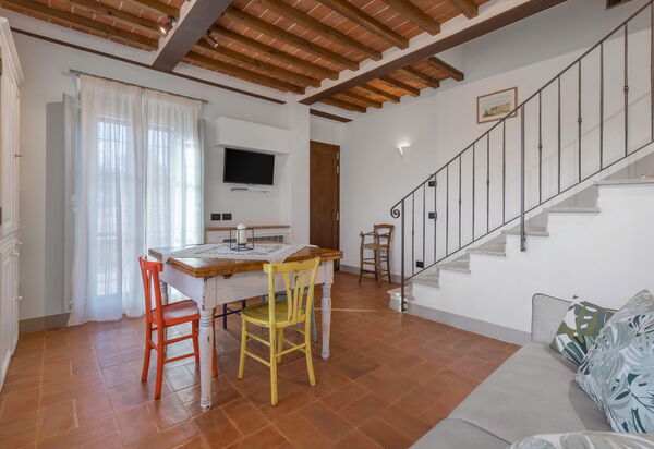 La Capanna, Borgo Campassini, Monteriggioni: Autumn, Kitchen, Living Room, Spring, Summer