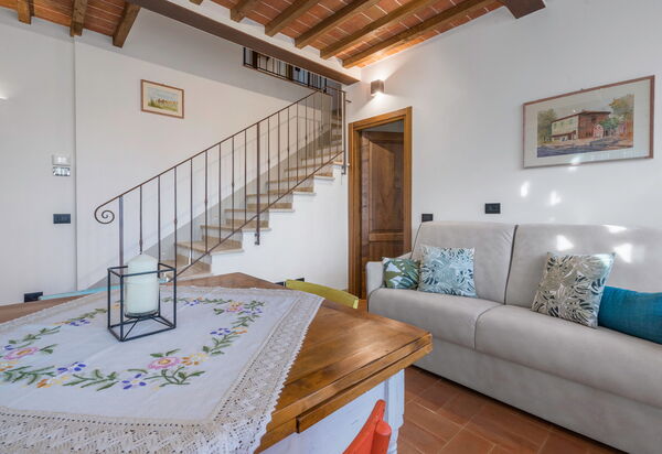 La Capanna, Borgo Campassini, Monteriggioni: Autumn, Kitchen, Living Room, Spring, Summer