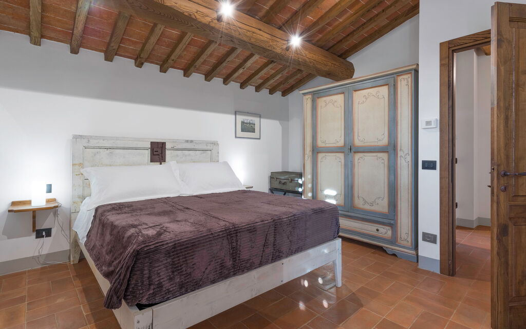La Capanna, Borgo Campassini, Monteriggioni: Autumn, Bedroom, Spring, Summer