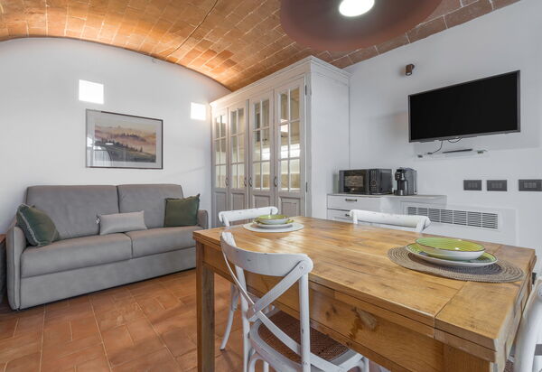 Le Volte, Borgo Campassini, Monteriggioni: Autumn, Kitchen, Living Room, Spring, Summer