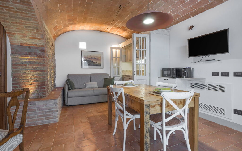 Le Volte, Borgo Campassini, Monteriggioni: Autunno, Cucina, Estate, Primavera, Soggiorno