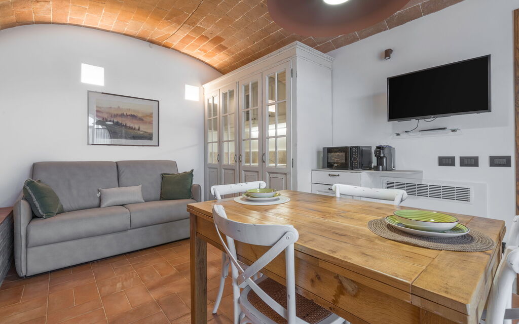 Le Volte, Borgo Campassini, Monteriggioni: Autunno, Cucina, Estate, Primavera, Soggiorno