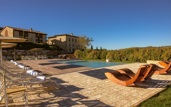 Le Torri, Borgo Campassini, Monteriggioni: Autumn, Pool, Spring, Summer