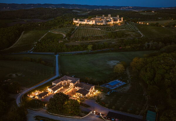Il Borgo, Borgo Campassini, Monteriggioni: Autumn, Scenic View, Spring
