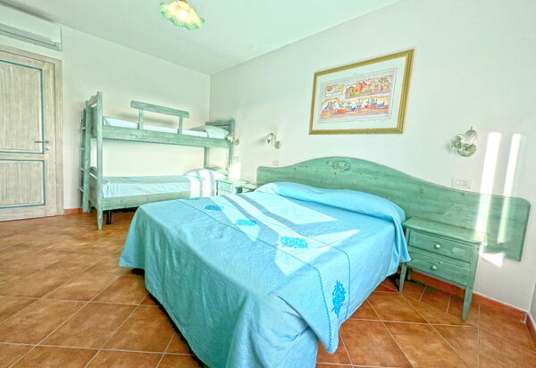 Apartments In Golfo Orosei: Autunno, Camera da letto, Estate, Inverno, Primavera