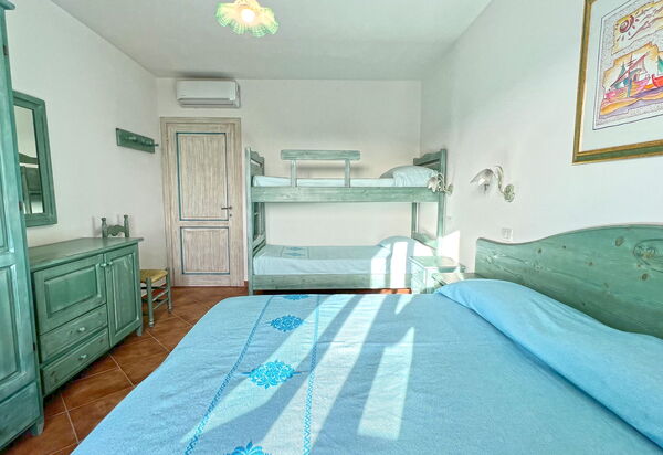 Apartments In Golfo Orosei: Autunno, Camera da letto, Estate, Inverno, Primavera