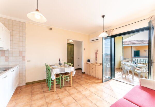 Apartments Mirti Bianchi S.teresa Gallura: Autunno, Estate, Inverno, Primavera, Soggiorno