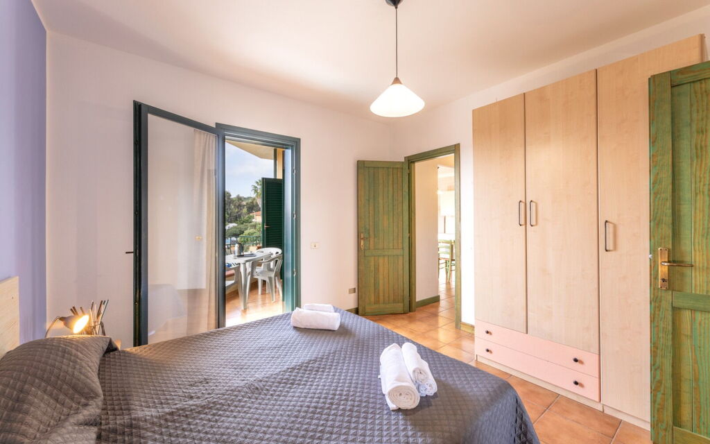 Apartments Mirti Bianchi S.teresa Gallura - : Autunno, Camera da letto, Estate, Inverno, Primavera