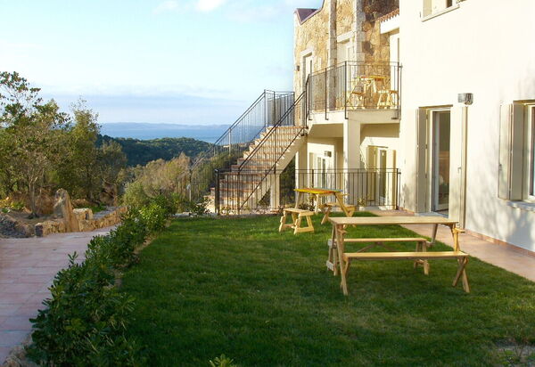 Baia Bianca Apartments Sardinia: Autunno, Estate, Giardino, Inverno, Primavera