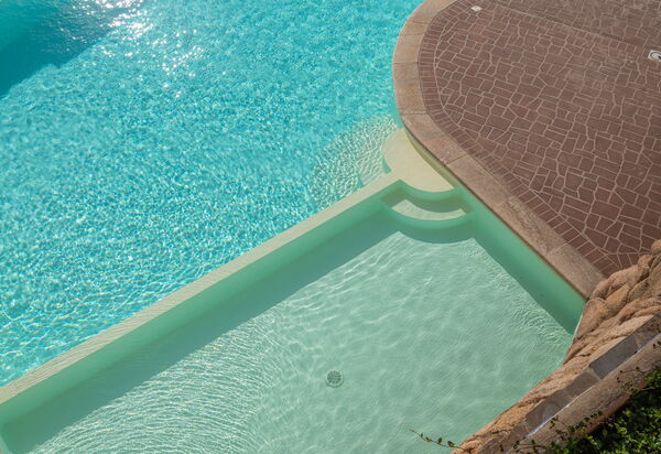 Baia Bianca Apartments Sardinia: Autunno, Estate, Inverno, Piscina, Primavera