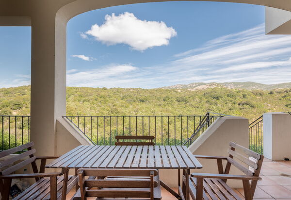 Baia Bianca Apartments Sardinia: Autunno, Balcone / Terrazza / Patio, Estate, Inverno, Primavera