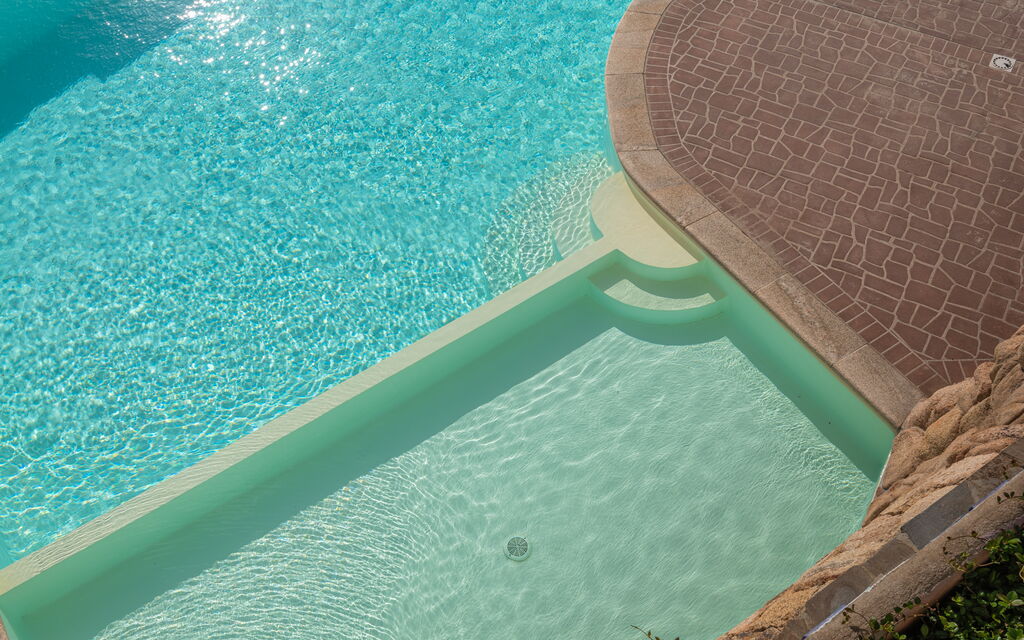 Baia Bianca Apartments Sardinia: Autunno, Estate, Inverno, Piscina, Primavera