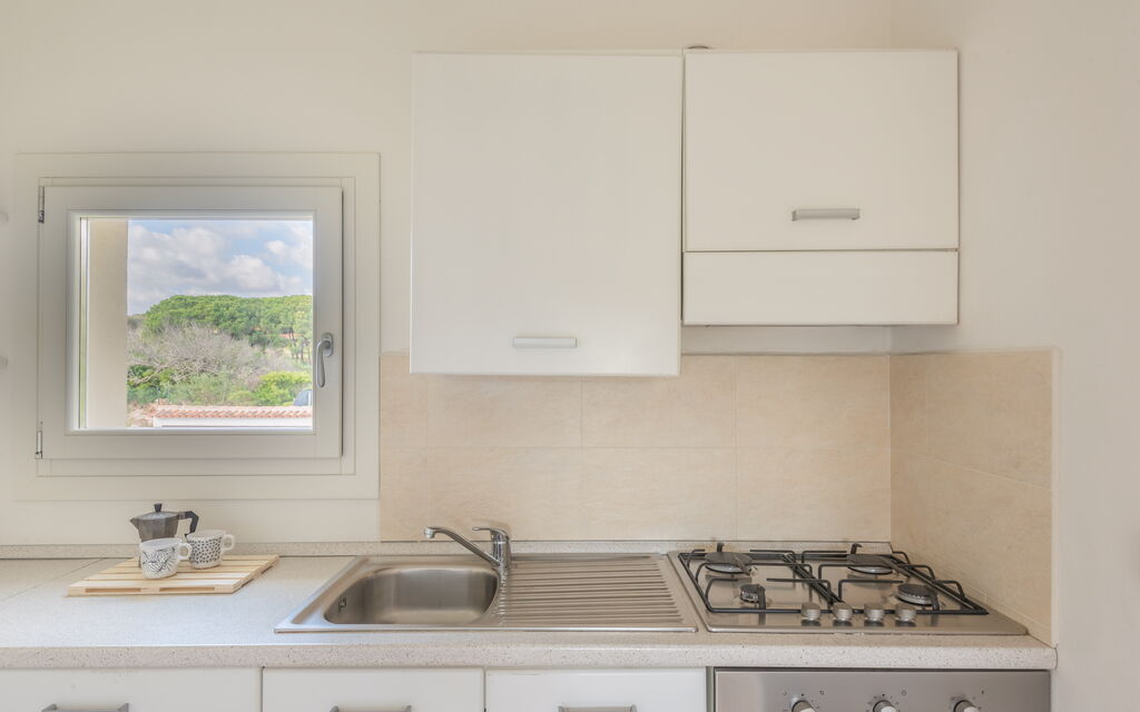 Baia Bianca Apartments Sardinia - : Autumn, Kitchen, Spring, Summer, Winter