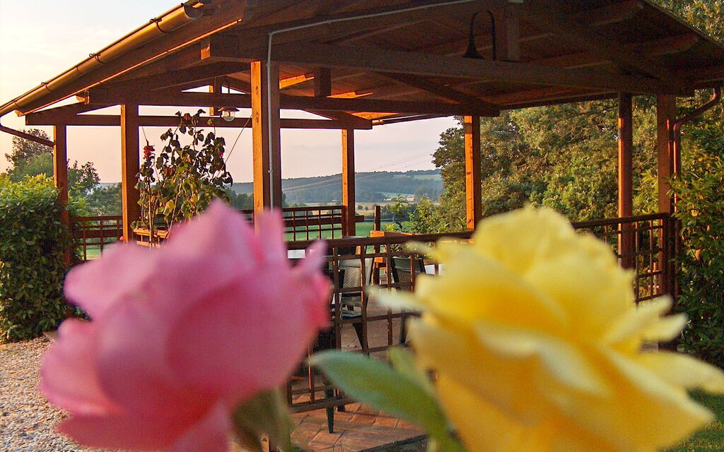 Bazzani Apartments In Siena: villino-bazzani-casole-d'elsa-multiproperty-external