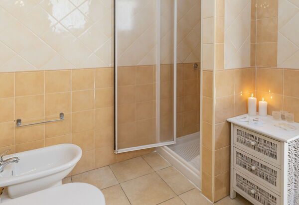 Le Fontane Apartments In Villasimius: Autunno, Bagno, Estate, Inverno, Primavera