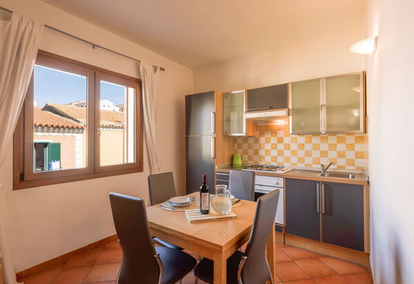 Cristal Blu Apartments In Santa Teresa Gallura: Autunno, Camera da letto, Cucina, Estate, Primavera, Soggiorno