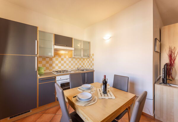 Cristal Blu Apartments In Santa Teresa Gallura: Autunno, Camera da letto, Cucina, Estate, Primavera, Soggiorno