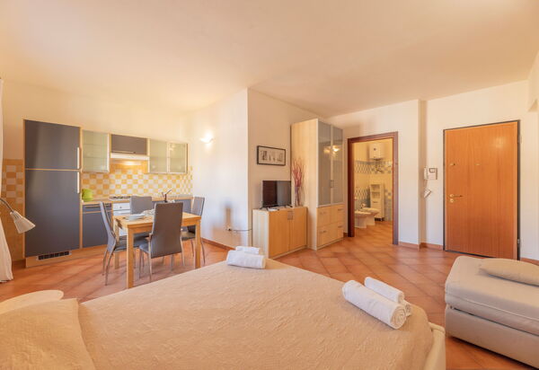 Cristal Blu Apartments In Santa Teresa Gallura: Autunno, Camera da letto, Cucina, Estate, Primavera, Soggiorno