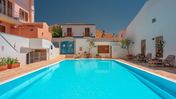 Cristal Blu Apartments In Santa Teresa Gallura: Autunno, Estate, Inverno, Piscina, Primavera