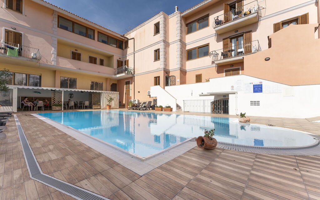 Cristal Blu Apartments In Santa Teresa Gallura: Autunno, Estate, Inverno, Piscina, Primavera