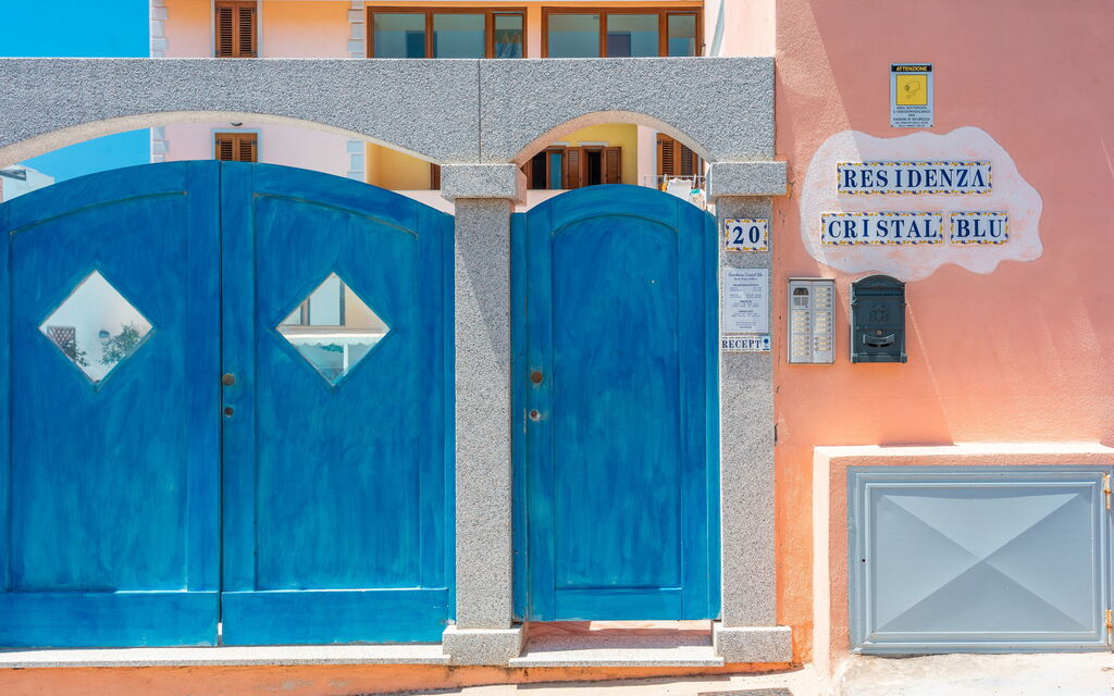 Cristal Blu Apartments In Santa Teresa Gallura: Autunno, Entrata Principale, Estate, Inverno, Primavera