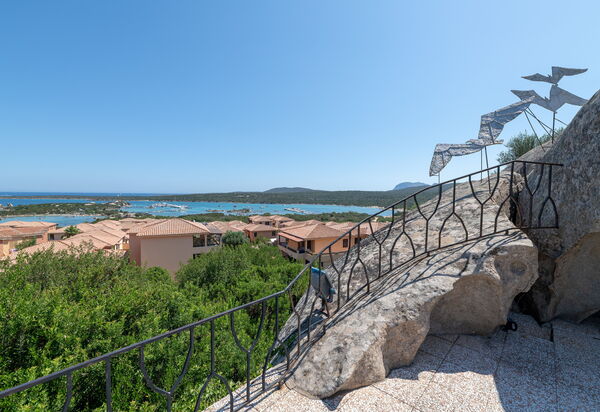 Golfo Aranci Apartments With Ac: Autunno, Estate, Giardino, Primavera