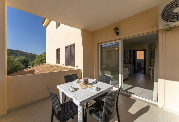 Golfo Aranci Apartments With Ac: Autunno, Balcone / Terrazza / Patio, Estate, Primavera