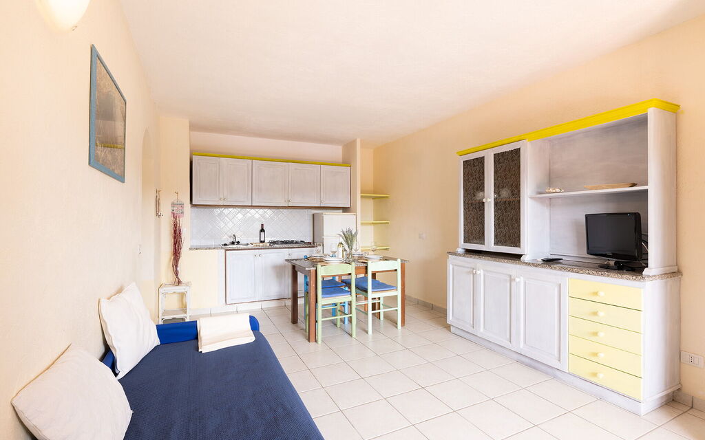 Golfo Aranci Apartments With Ac - : Autunno, Cucina, Estate, Primavera, Soggiorno