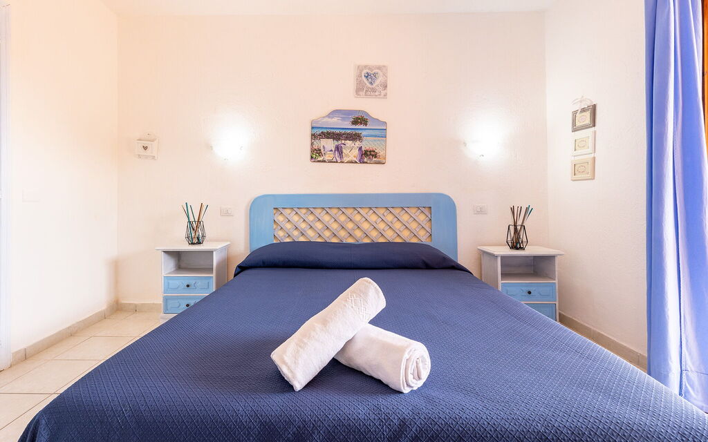 Golfo Aranci Apartments With Ac - : Autumn, Spring, Summer