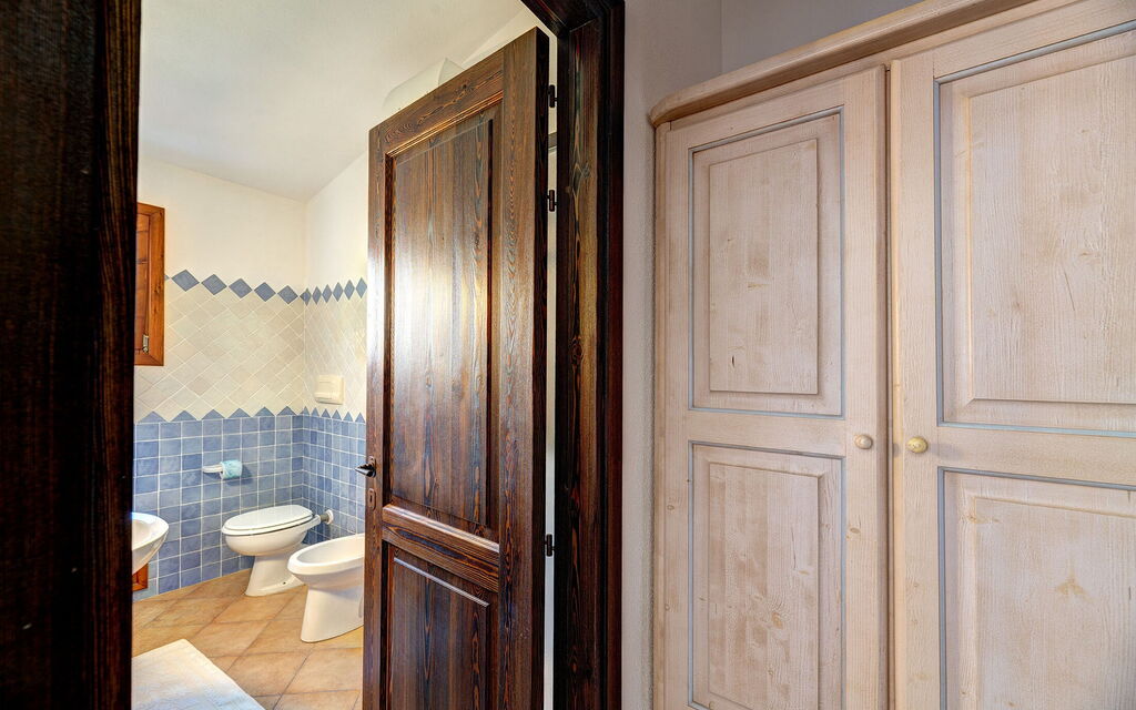 Apartment Sardinia Seaside Ac And Wifi - : Autumn, Bathroom, Spring, Summer