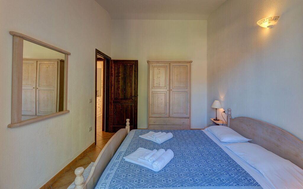 Apartment Sardinia Seaside Ac And Wifi - : Autumn, Bedroom, Spring, Summer