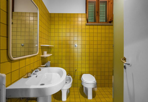 Il Villino Del Collezionista With Pool In Pistoia: Autumn, Bathroom, Spring, Summer