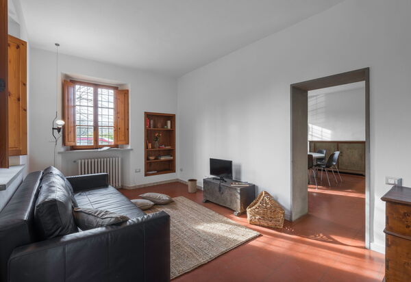 Il Villino Del Collezionista With Pool In Pistoia: Autumn, Spring, Summer